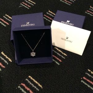 Swarovski snowflake pendant necklace